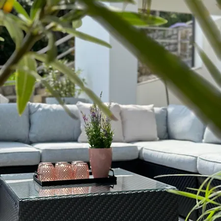 White Pearl Luxury With Pool And Sea View * Опатія