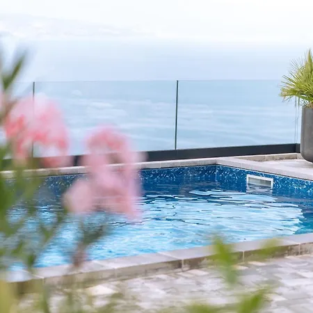 White Pearl Luxury With Pool And Sea View * Opatija