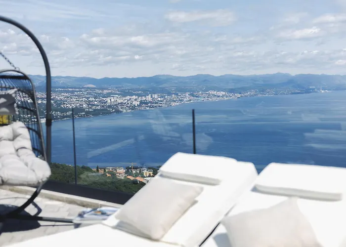 White Pearl Luxury With Pool And Sea View Villa *